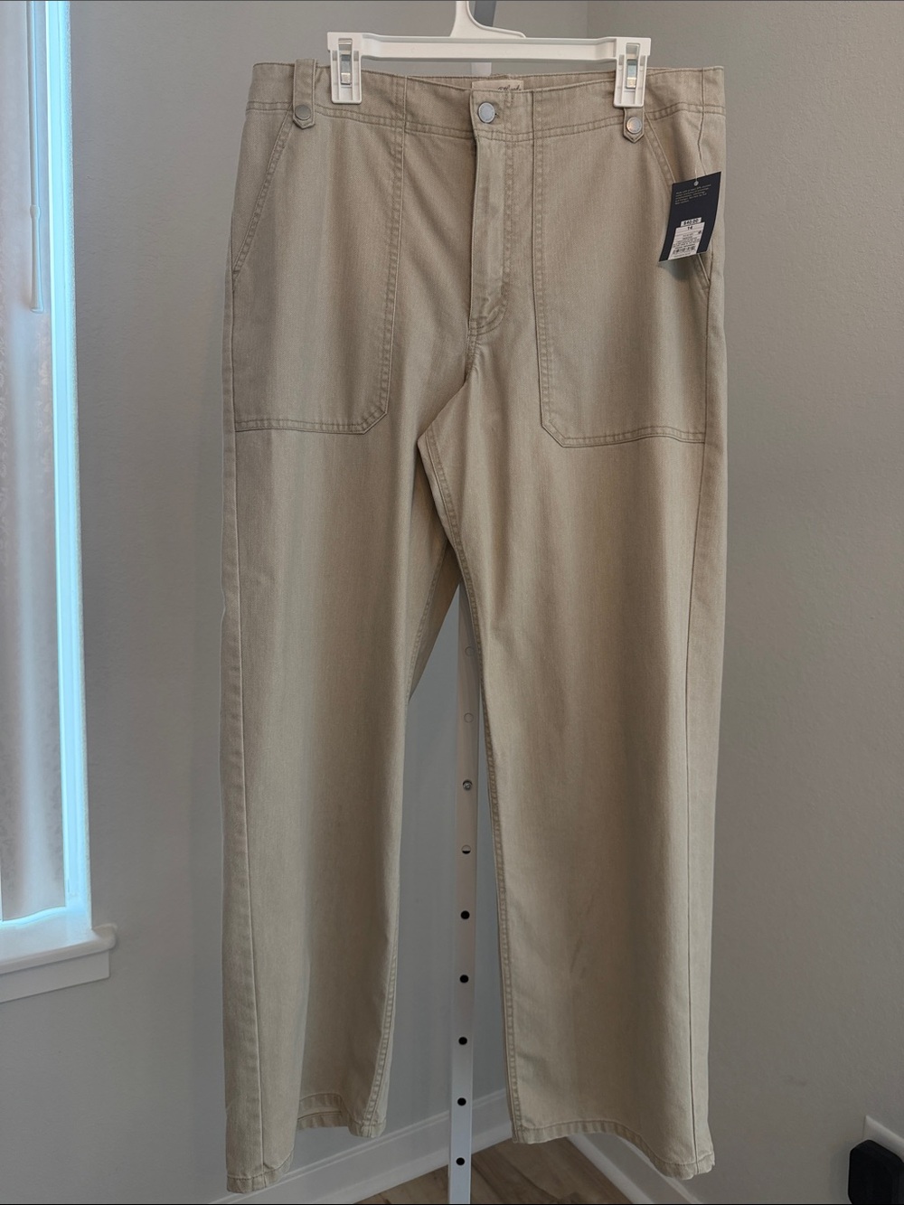 Universal Thread Women's Beige Boot Cut Utility Pants